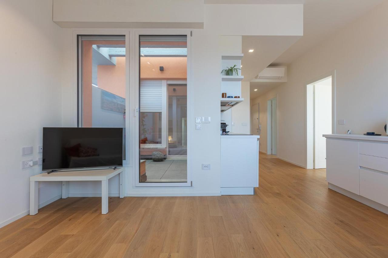 דירות Bologna Hills View - Stunning Attic With Terrace מראה חיצוני תמונה